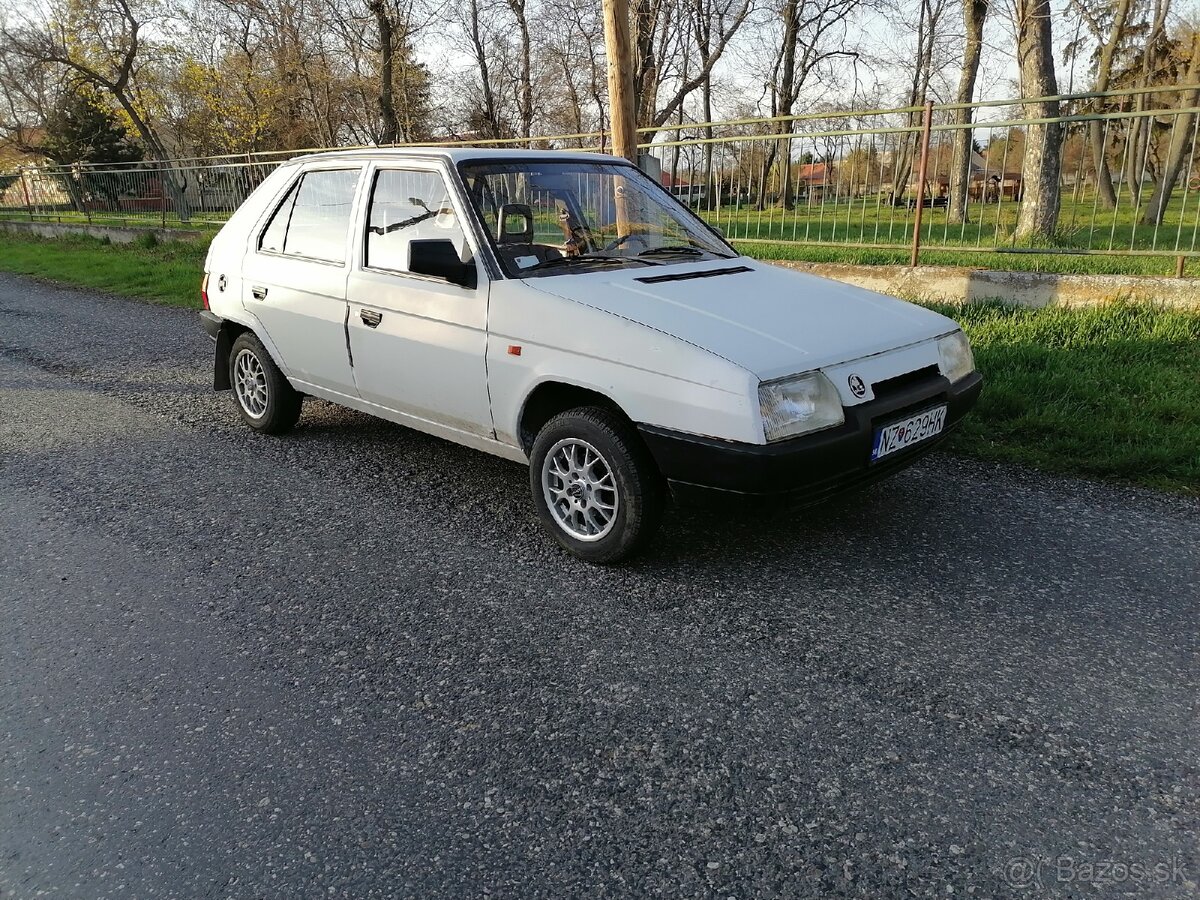 Škoda Favorit - 2