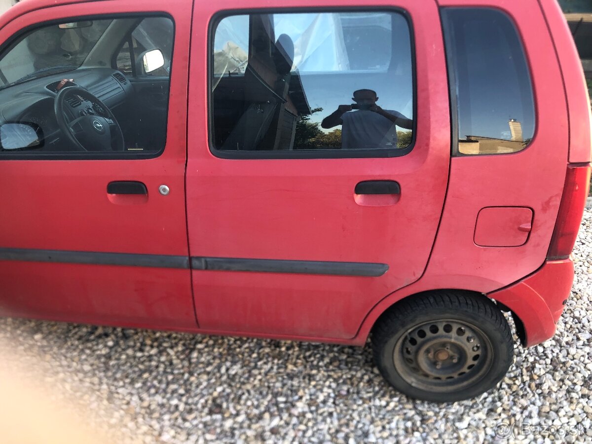 Opel agila - 2