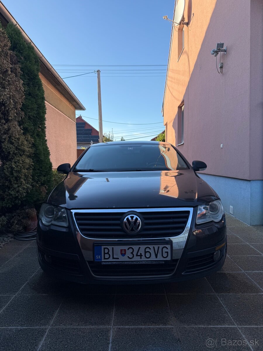 Volkswagen Passat - 2