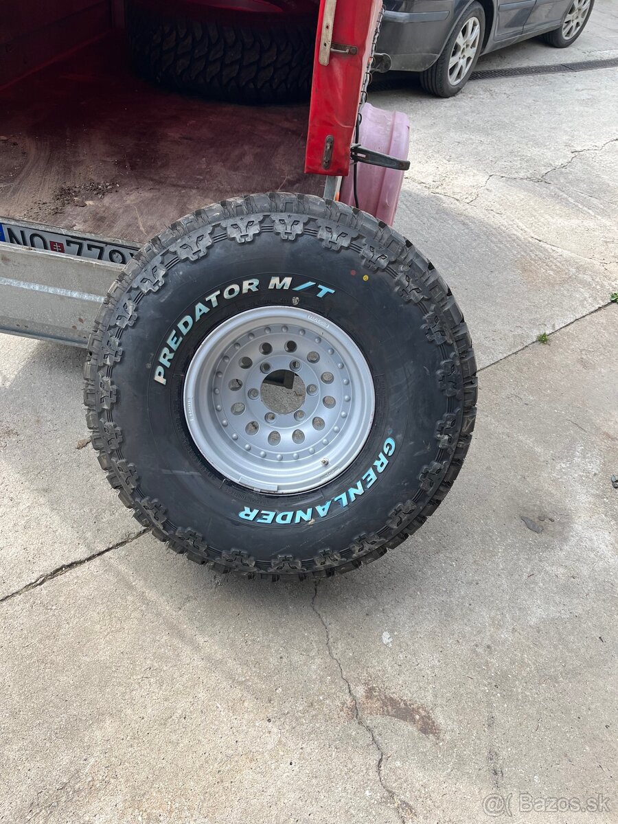 Kolesa 35x12,5 r15