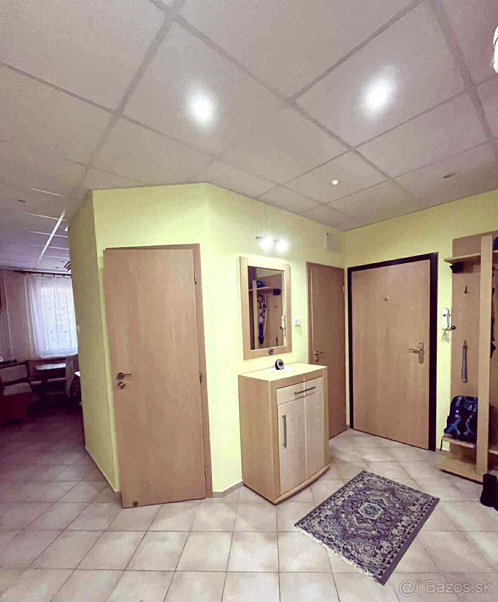 3izbový byt s 2 balkónmi na predaj - 2