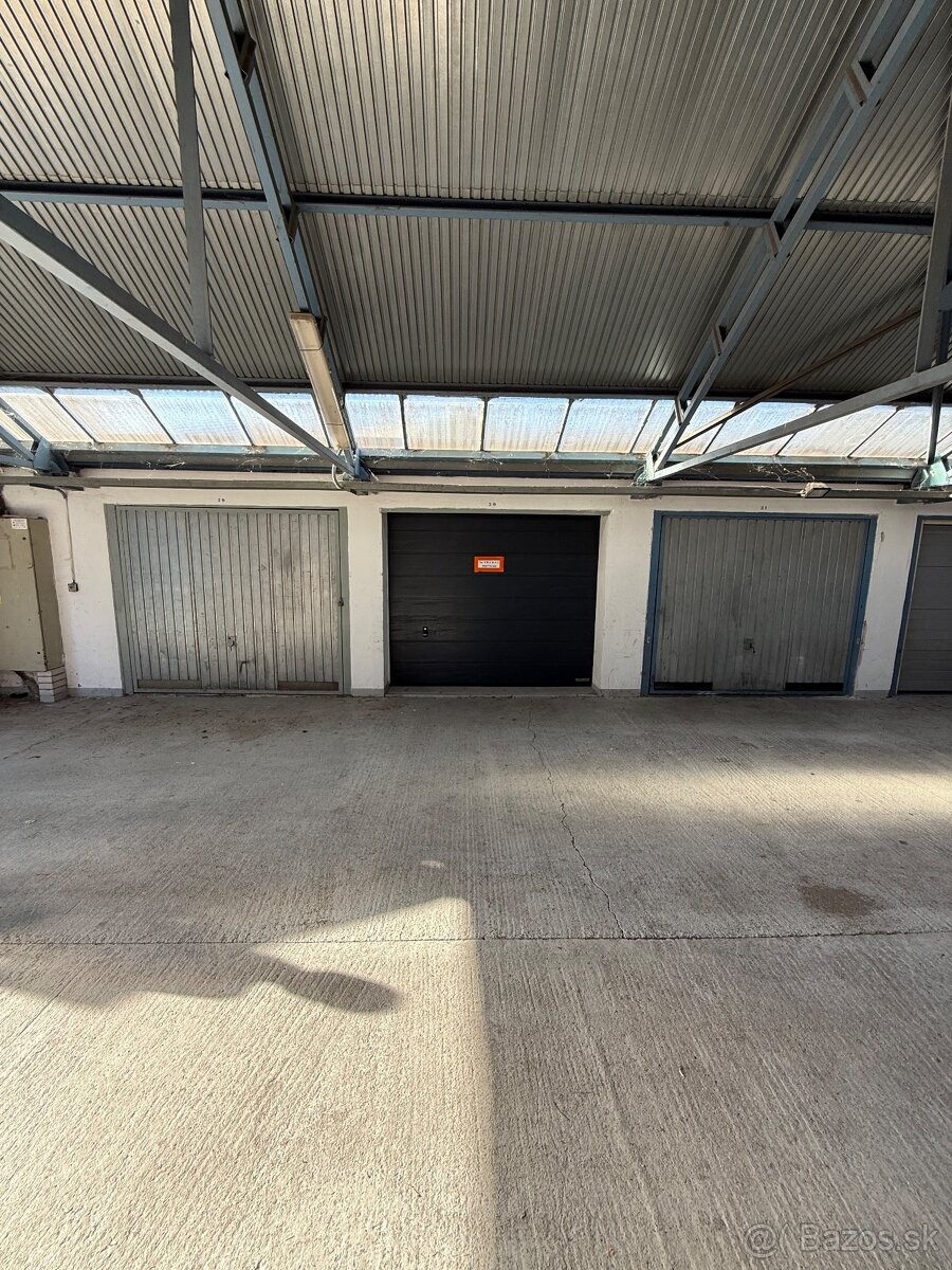 Predam garaz na ulici Eisnerova 33 Devinska Nova Ves - 2