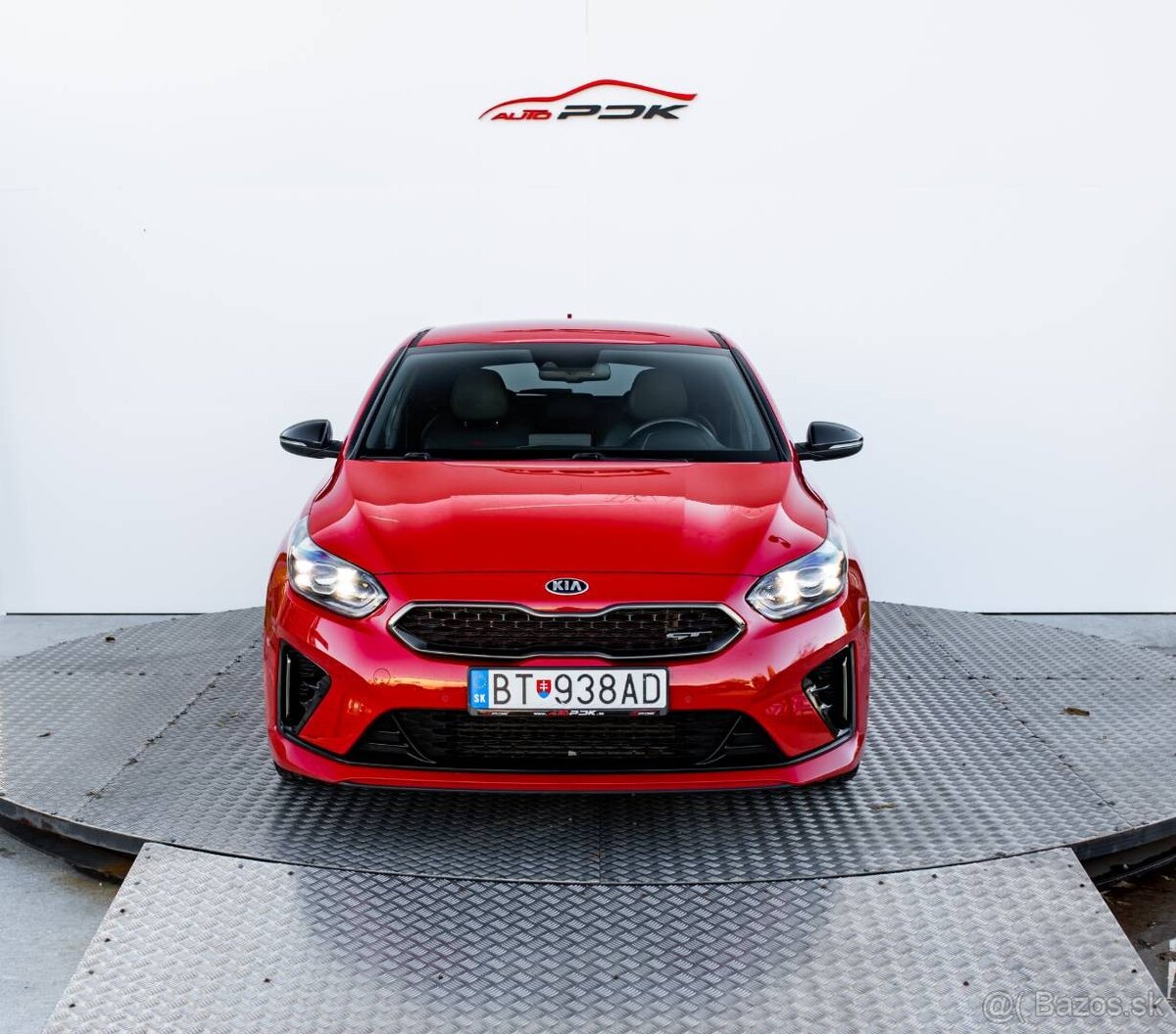 Kia Ceed ProCeed 1.6 T-GDi GT A/T, JBL - 2
