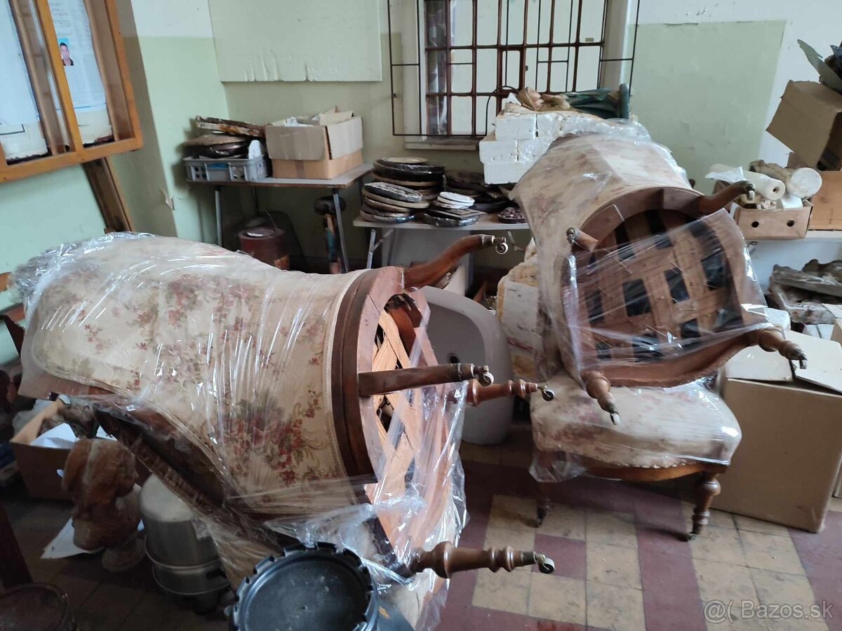 Starožitné křesla 4kusy-330,-eur - 2