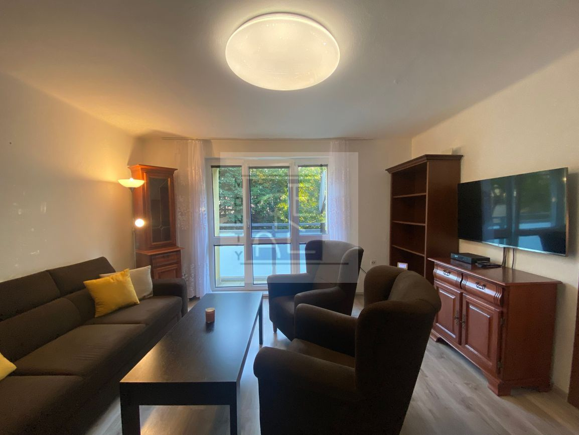 NA PREDAJ 2 IZBOVÝ BYT PO REKONŠTRUKCII NITRA, SMETANOVA UL. - 2