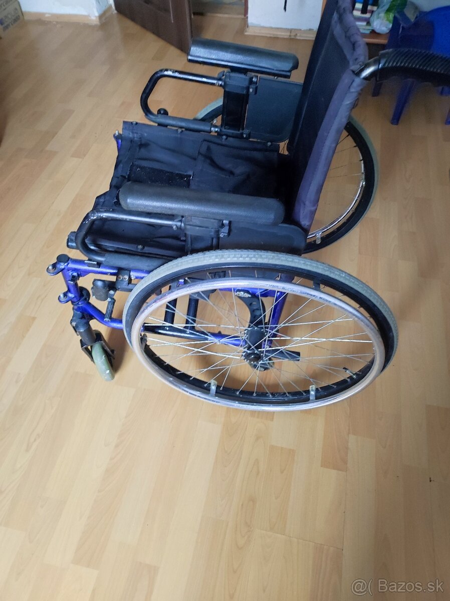 invalidný vozík - 2
