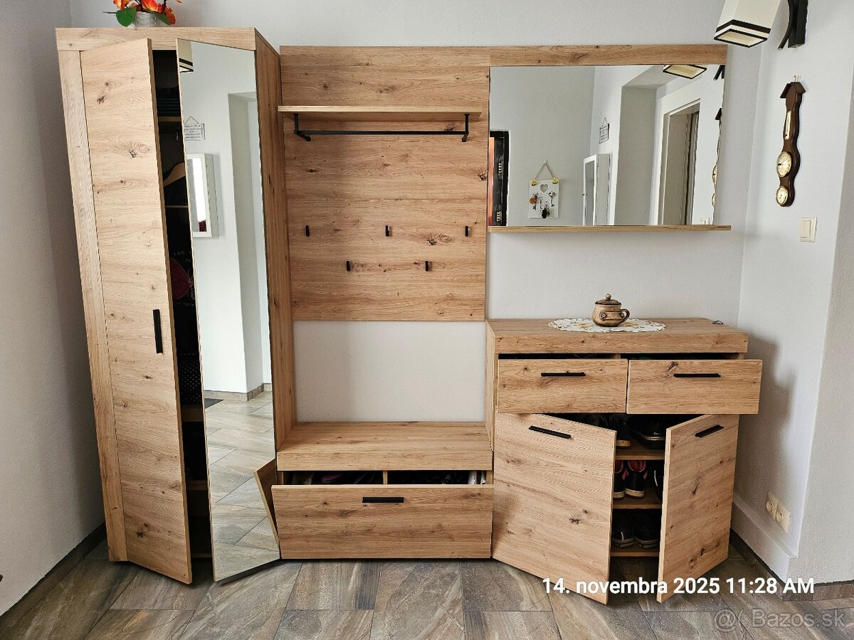 Predsieňová zostava - 2