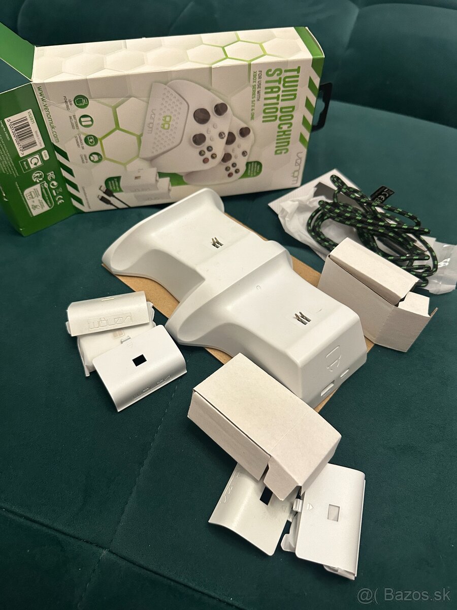 Dokovacia stanica a nabíjačka na XBOX One a Series X / S - 2