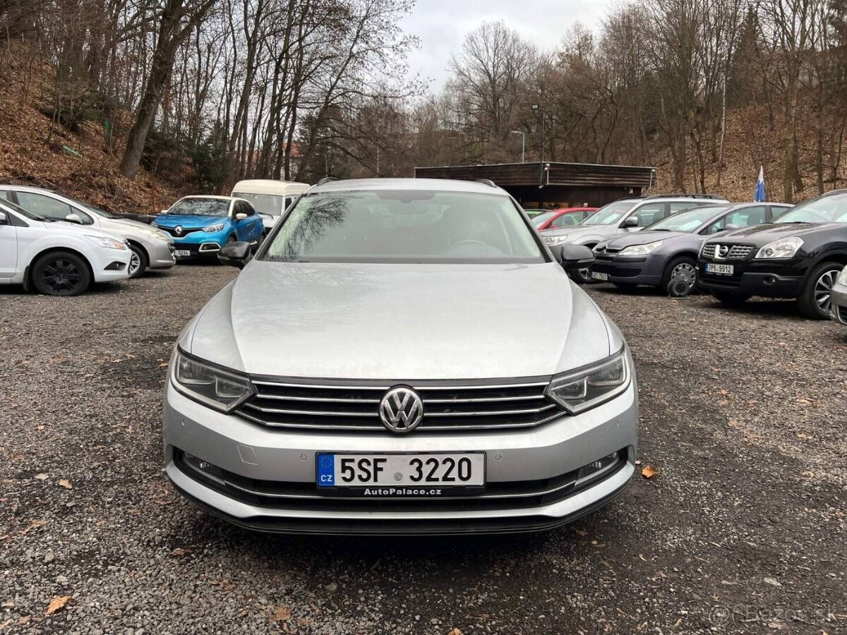 Volkswagen Passat Combi 2.0TDI 110kW automat tažné klima ACC - 2