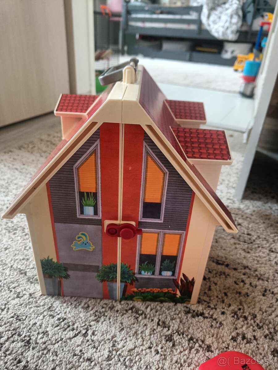 Domcek na hranie - 2
