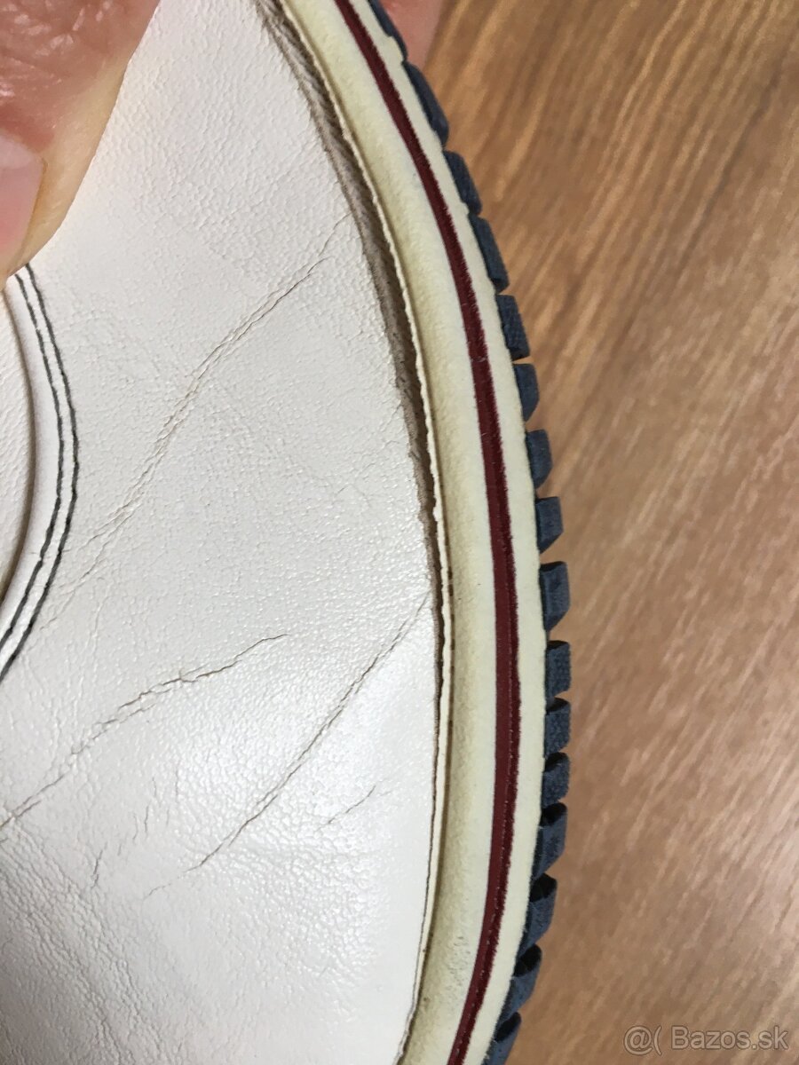 predam biele cizmy velkost 39, nosene - 2