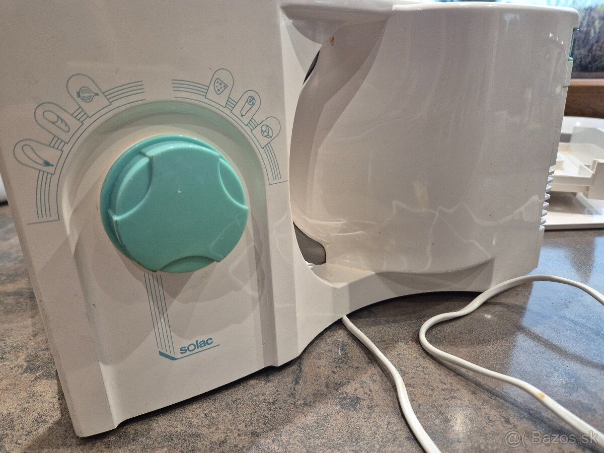 Krájač na chlieb, salámu... - 2