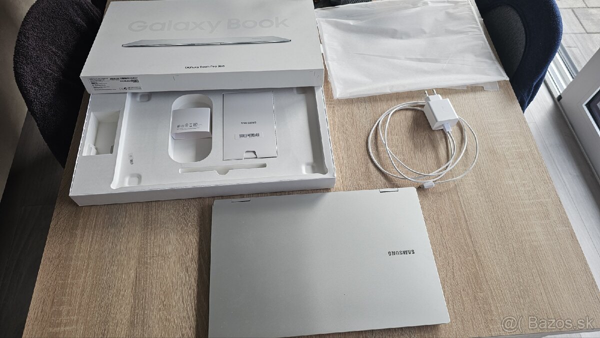 Samsung Galaxy Book Pro 360 Hybrid 2v1 konvertibilny 15.6' - 2