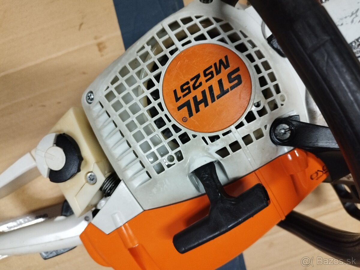 Stihl MS 251/C Motrova pila top stav - 2
