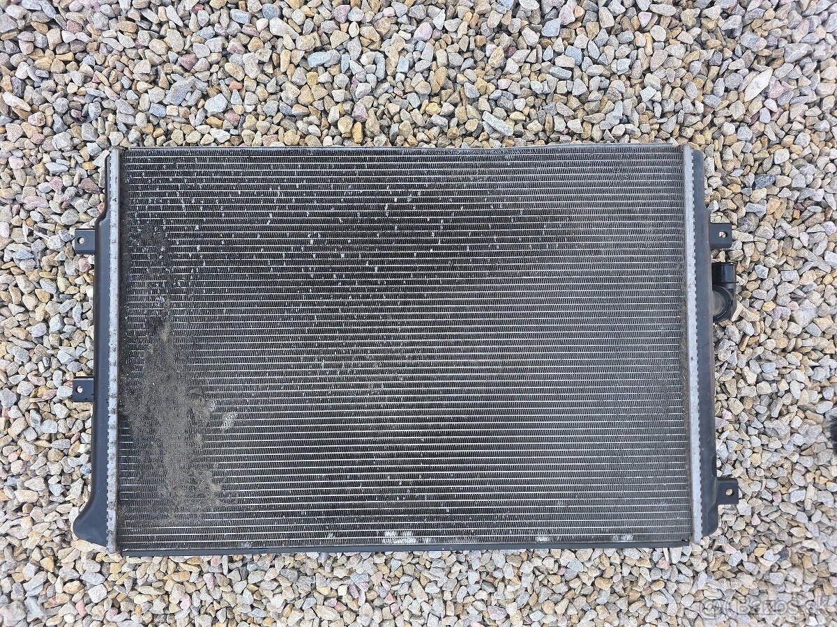 Chladič vody VW 1K0121251AB - 2