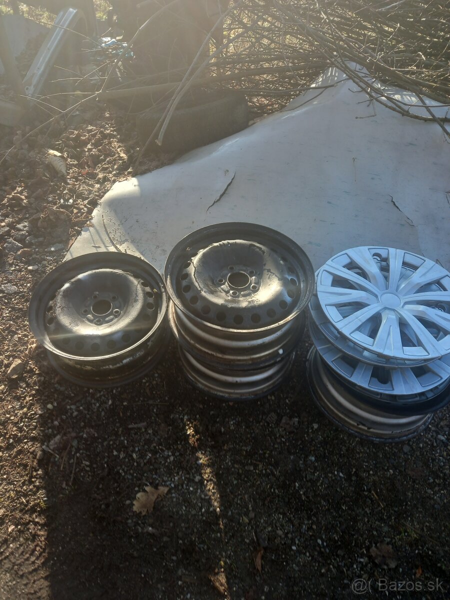 Predám diely na ford focus2 kkda 1,8 - 2