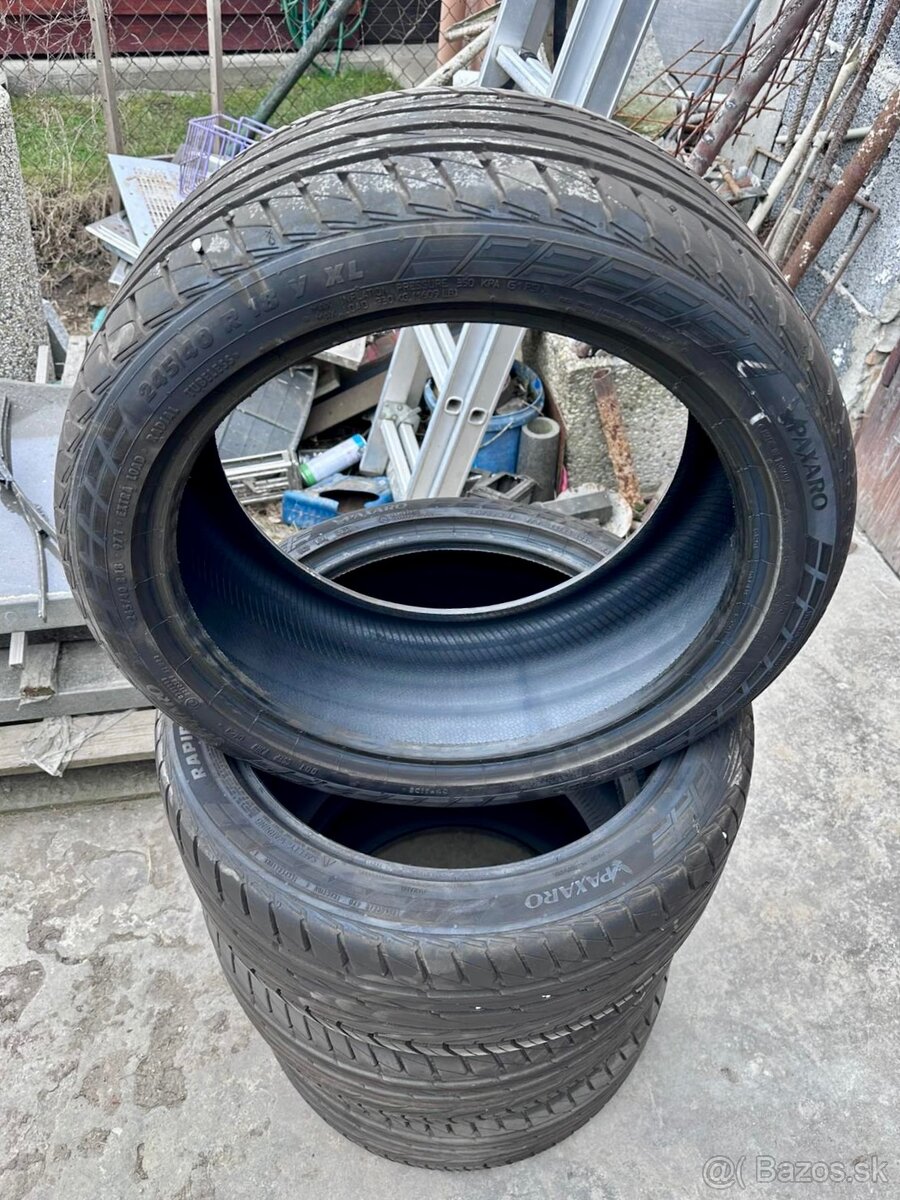 Paxaro 245/40 R18 - 2