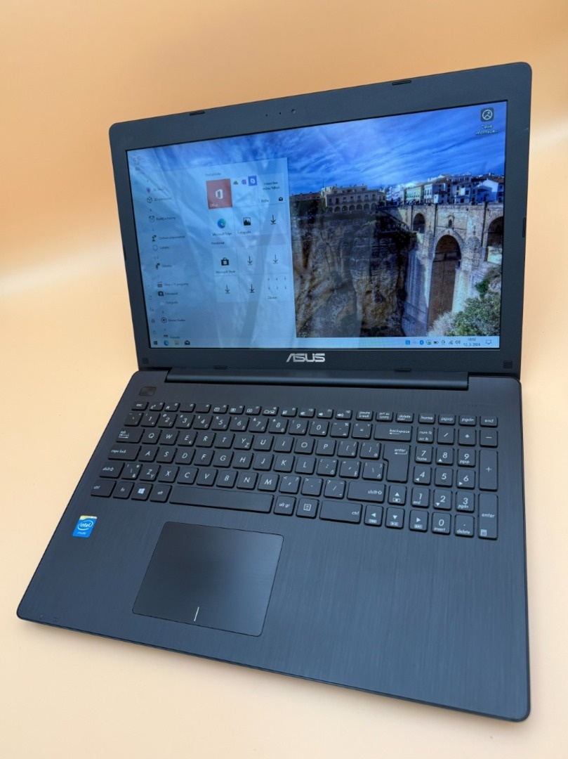 Notebook ASUS X553M / Intel Celeron / 8GB RAM / 120gb SSD - 2