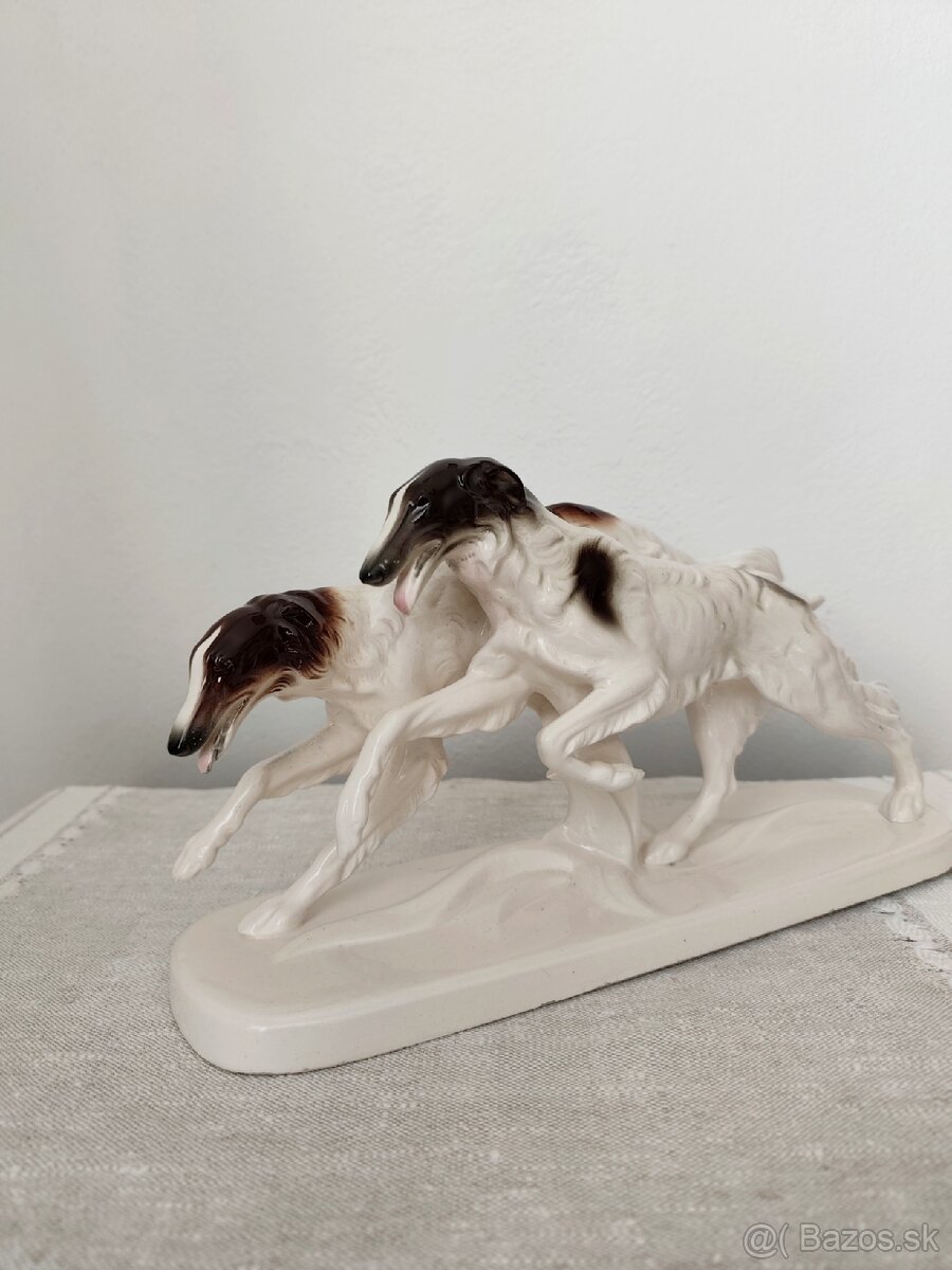 Hertwig chrti psy porcelánová soška - 2