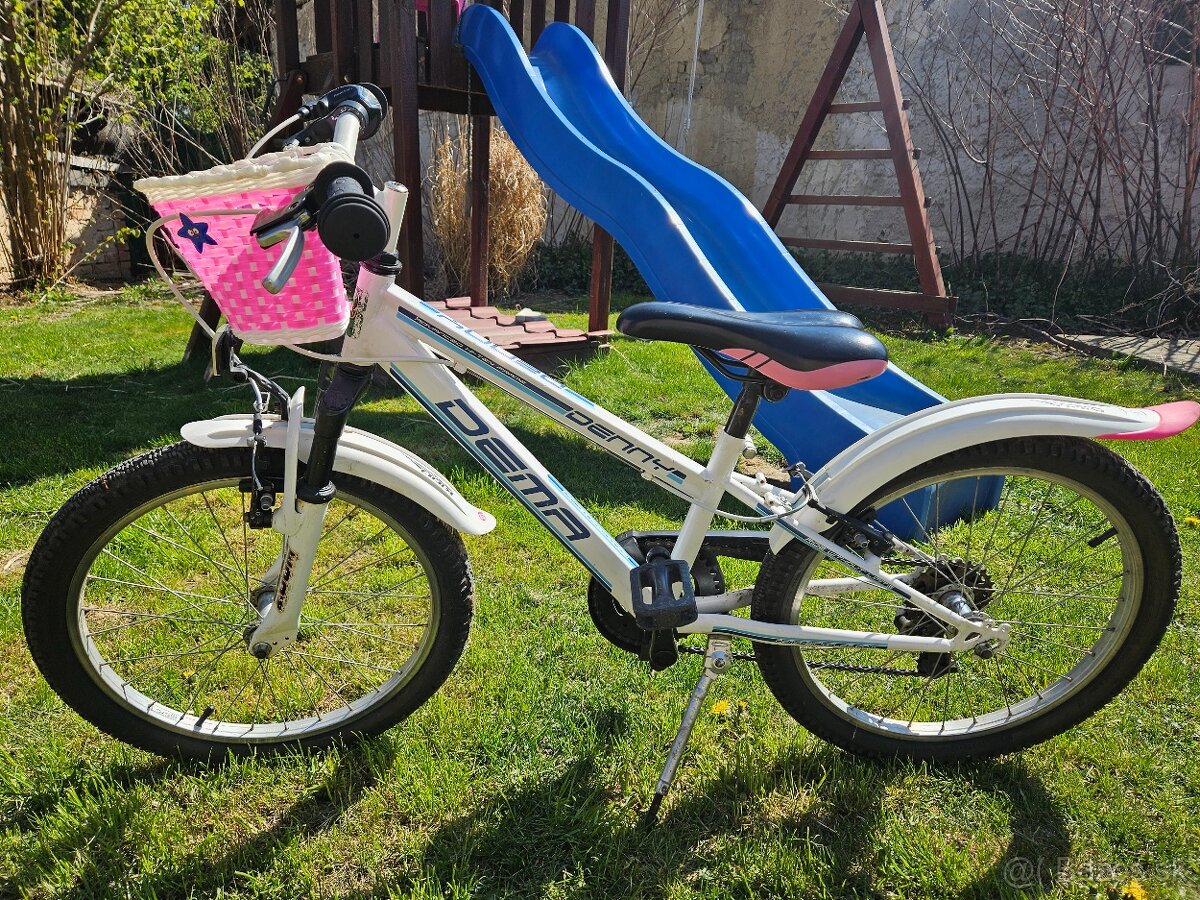 Dievčenský bicykel - 2
