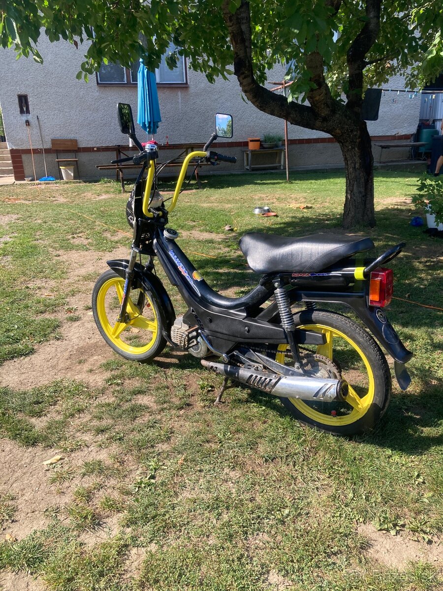 Manet Korado 70 cm³ - 2