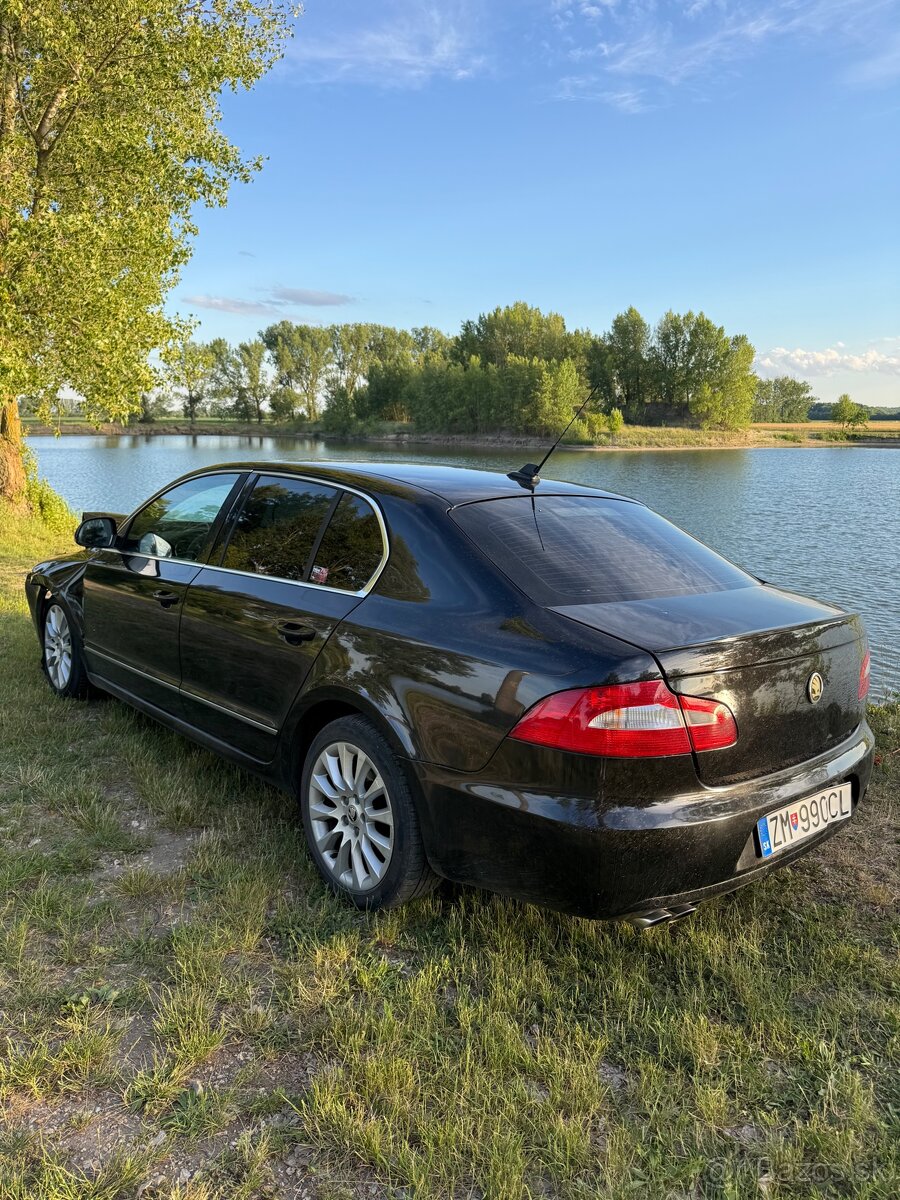Škoda superb - 2