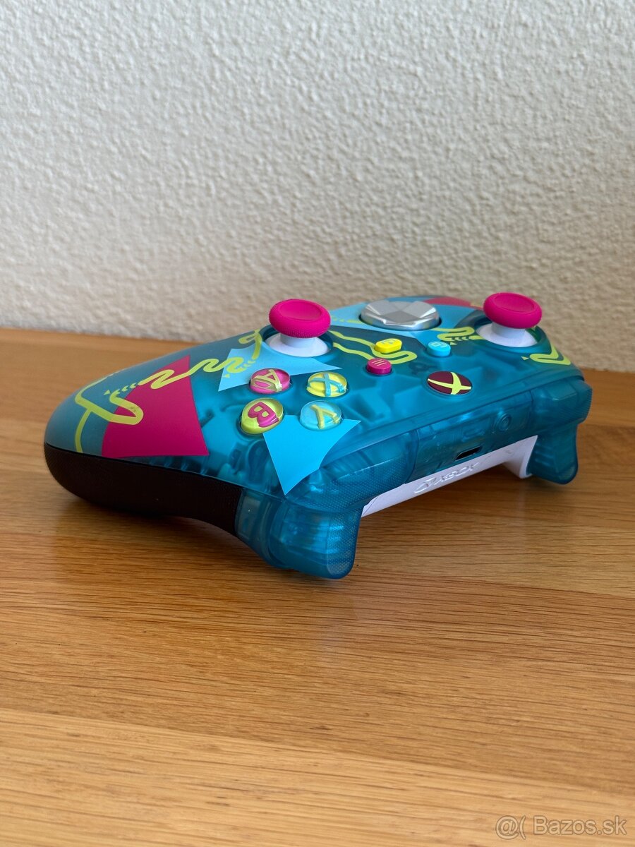 Xbox Series Controller - 2