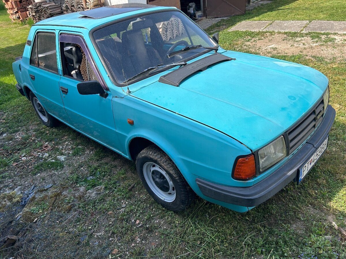Škoda 120L - 2