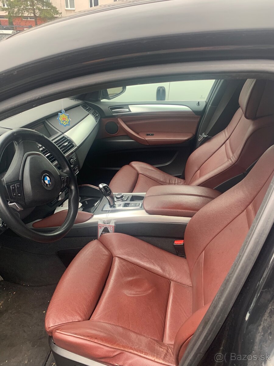 Predám BMW X6 s nefunkčným motorom - 2