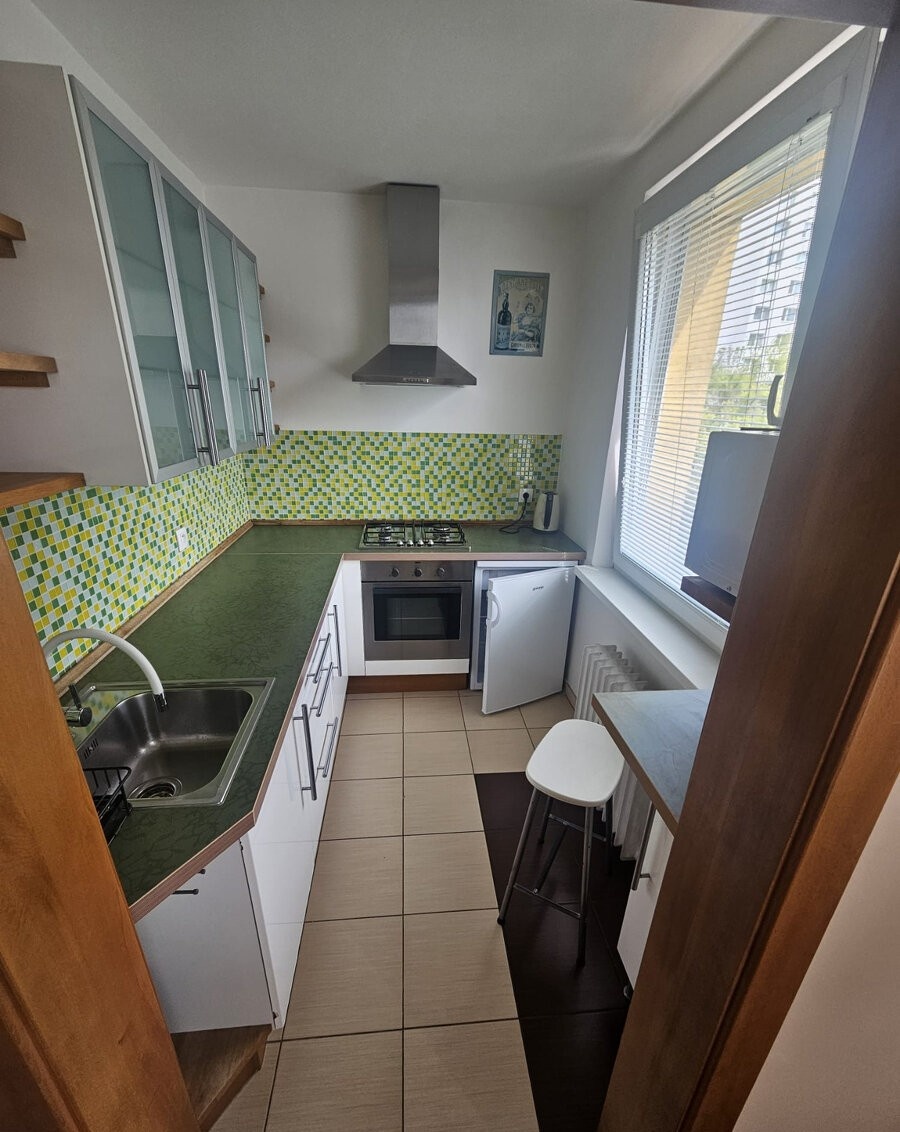 Menší 3 izb. Valachovej v Dúbravke – foto 2