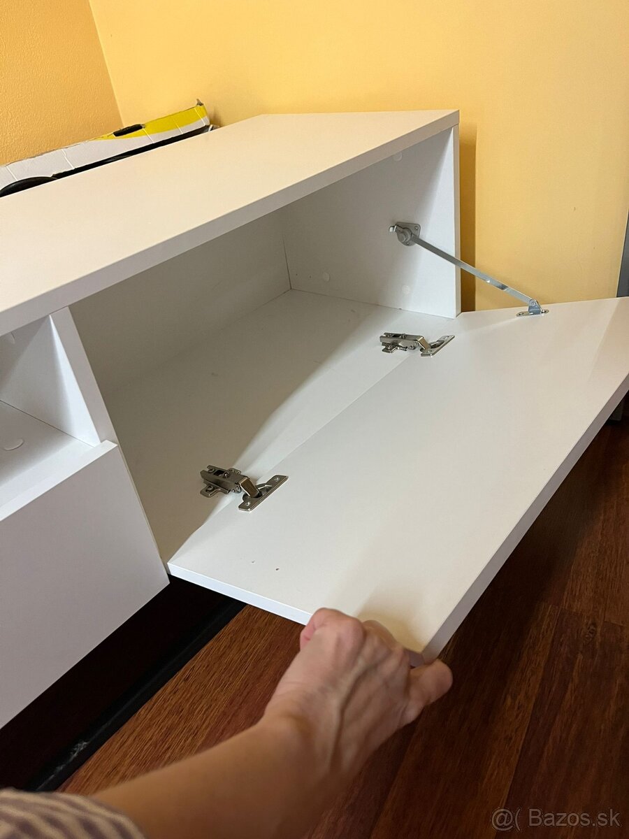 Skrinky pod TV - 2