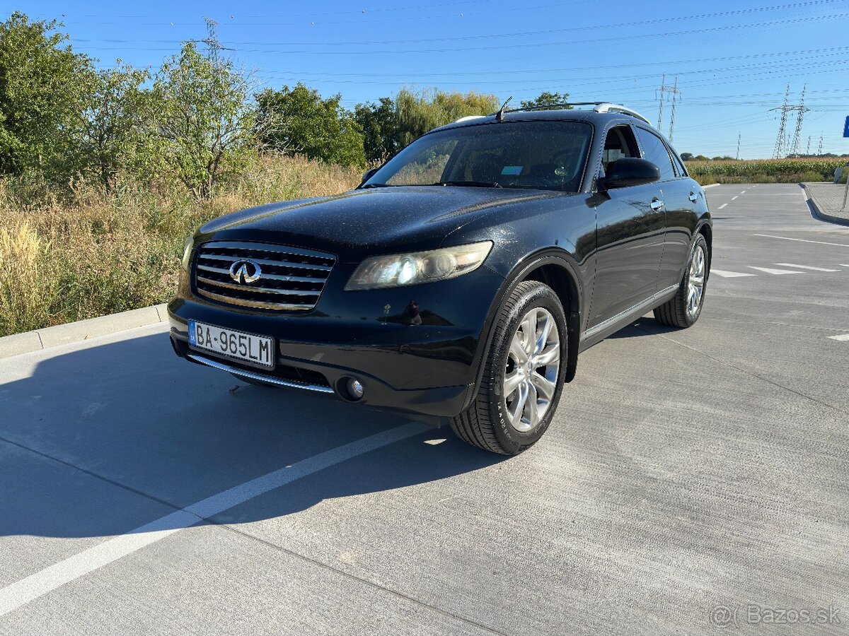 Infiniti FX35 3.5 V6 206kW - 2
