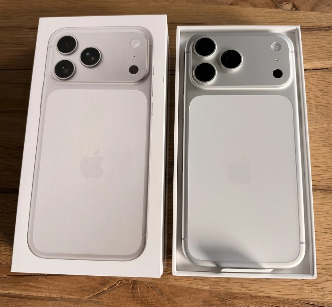 Apple iPhone 17 Pro Max 256GB Silber - 2
