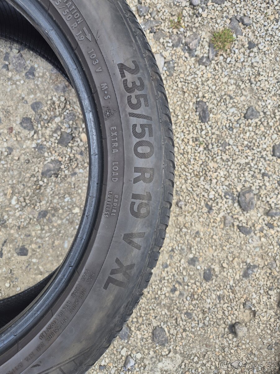 Celorocne pneu 235/50r19 - 2