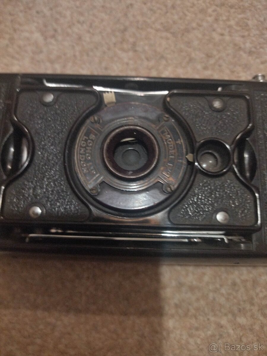 Fotoaparát Retro z 30 rokov - 2