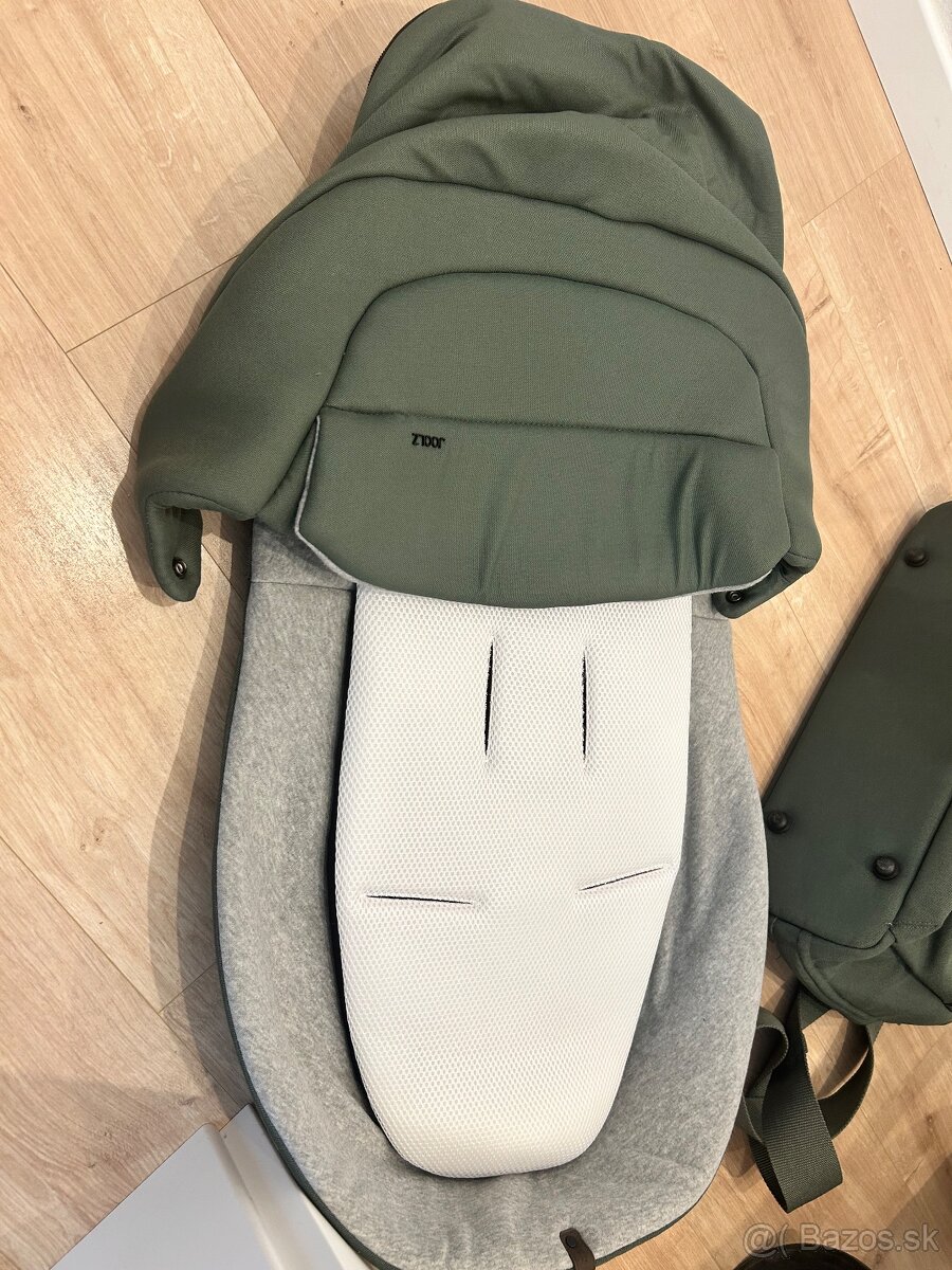 Joolz Hub Marvelous green s doplnkami - 2