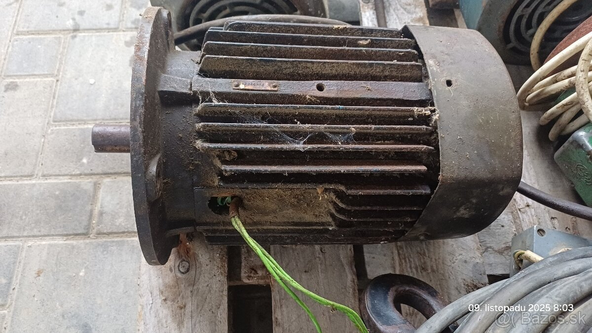 Elektromotor 3kW MEZ Mohelnice - 2