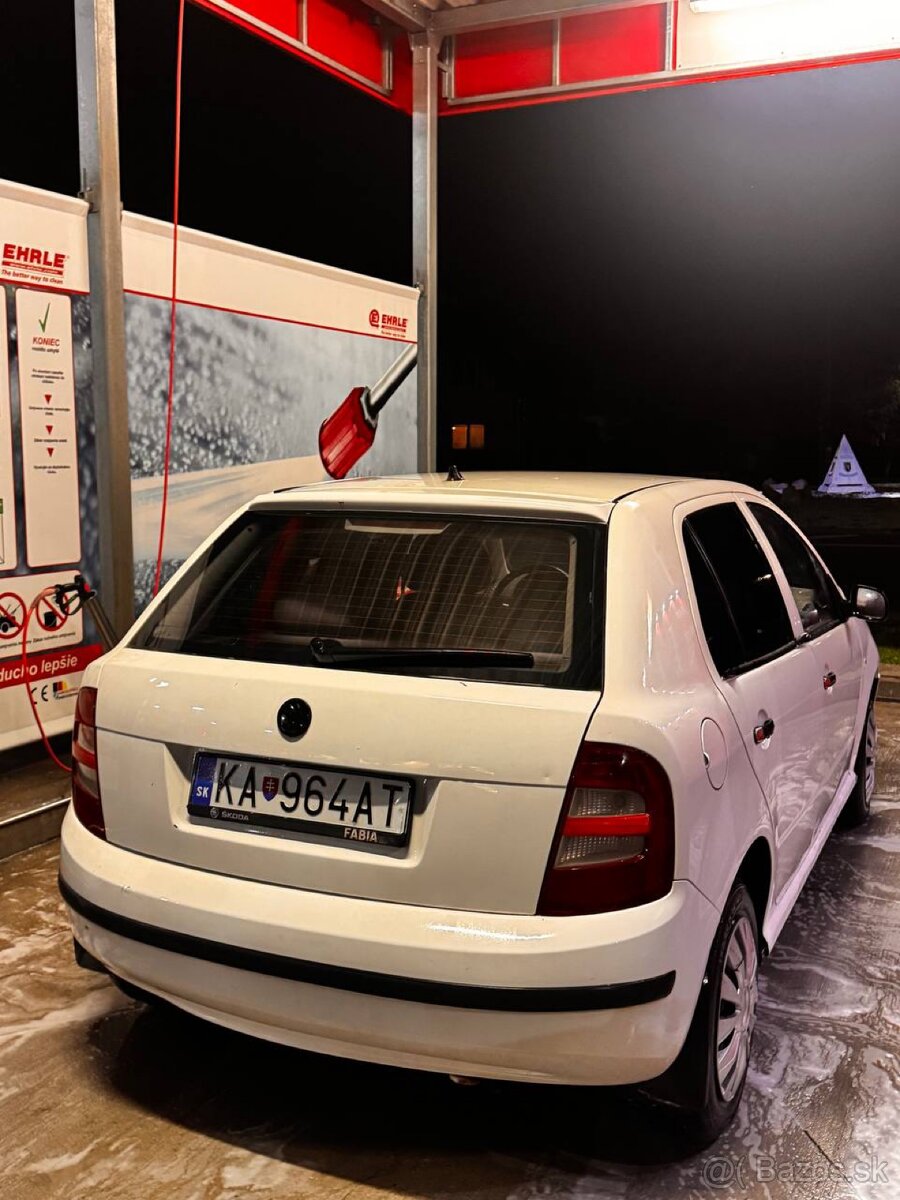 Škoda Fabia 1.4 2002 – spoľahlivé auto, ihneď jazdné - 2