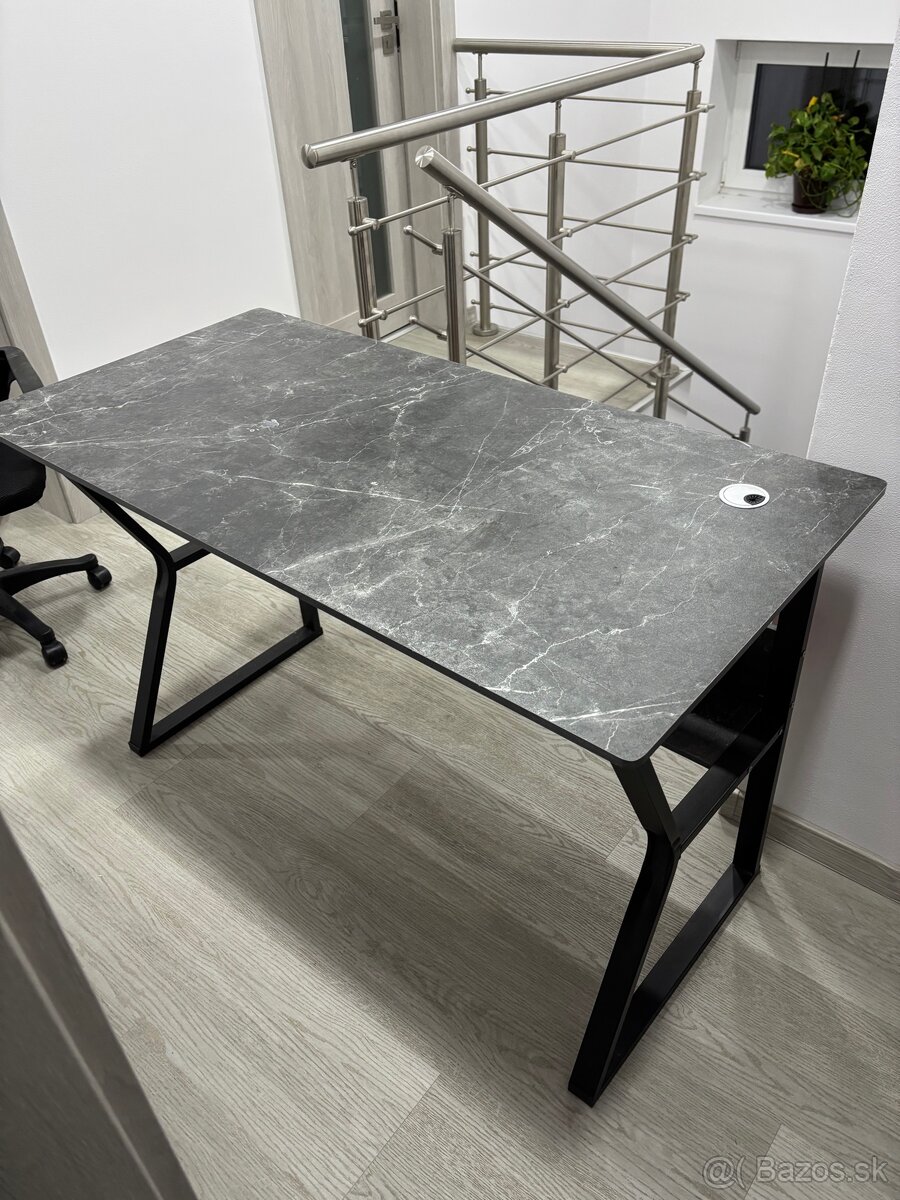 Písací stôl + stolička - 2