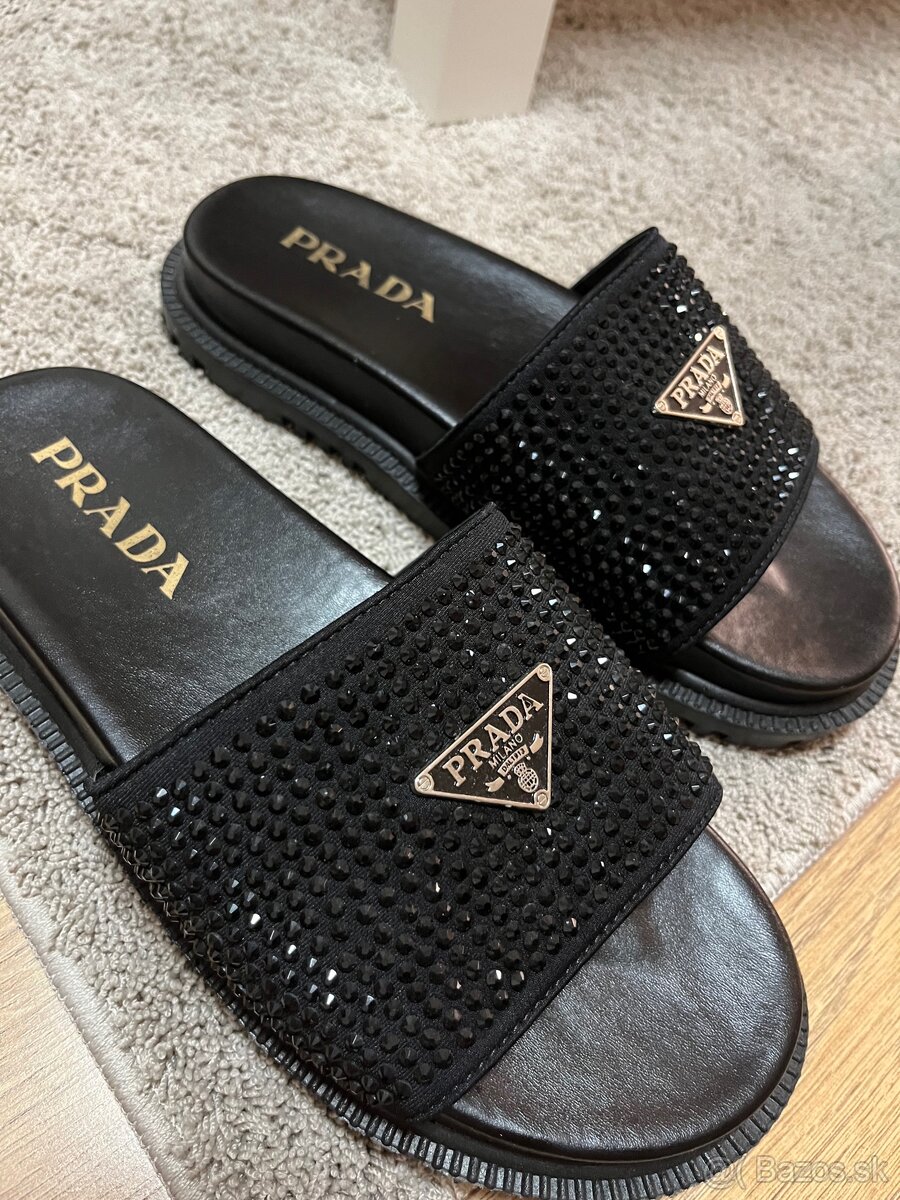 Prada šľapky - 2