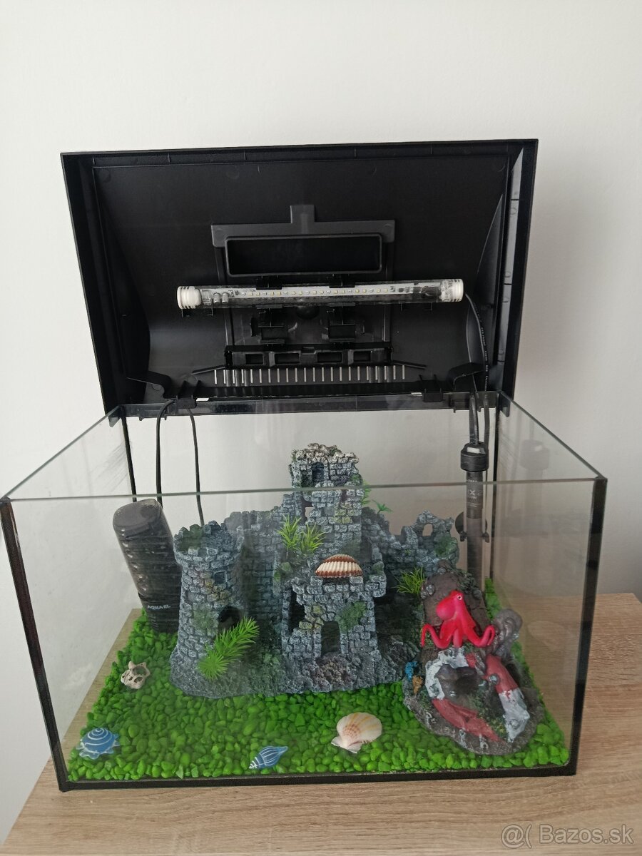 Predám akvárium - 2
