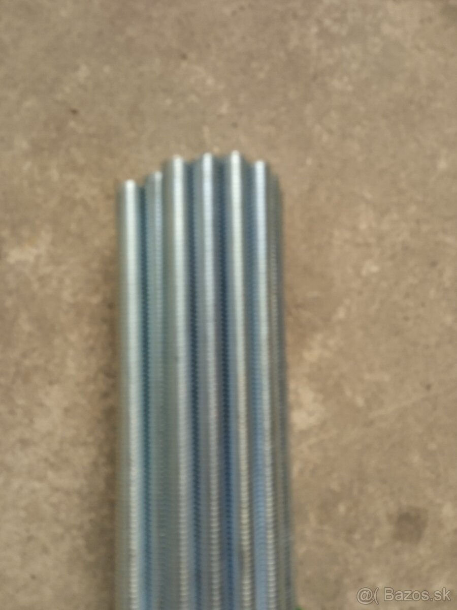 Predám závitové tyče - 2