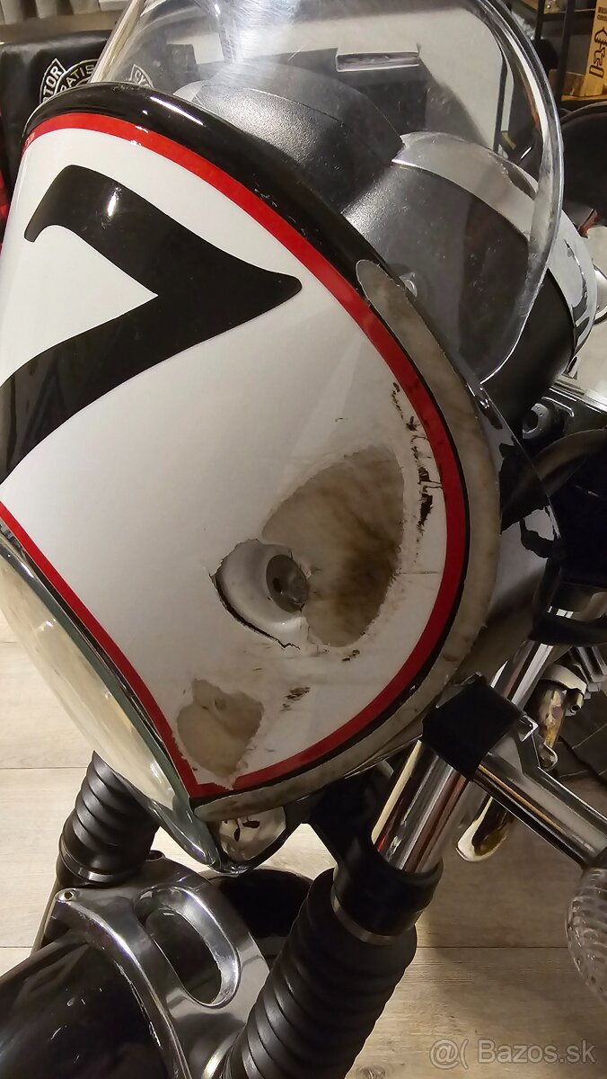 Moto Guzzi V7 Racer 3500km - 2