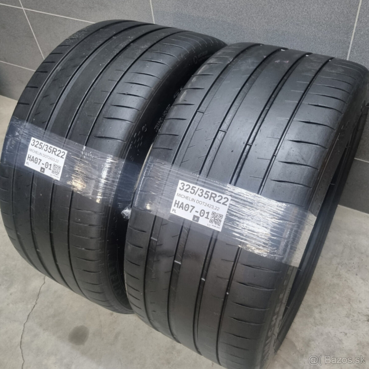 Letné pneumatiky 325/35 R22 MICHELIN - 2