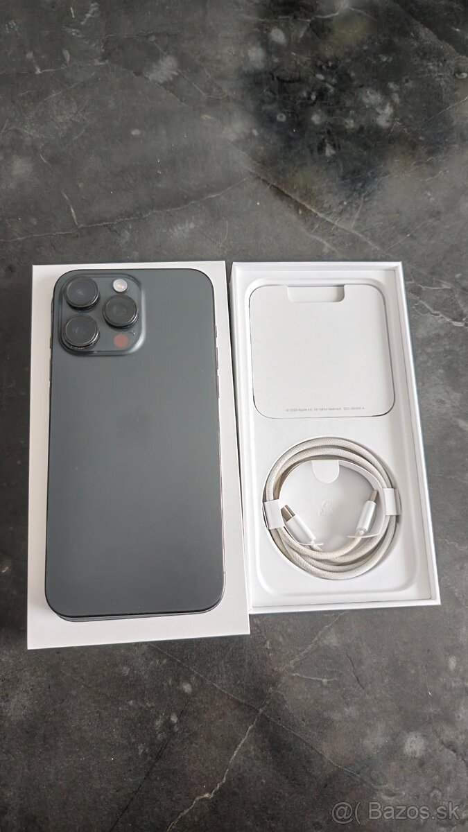 Predám Iphone 15 pro max 256gb black titanium - 2