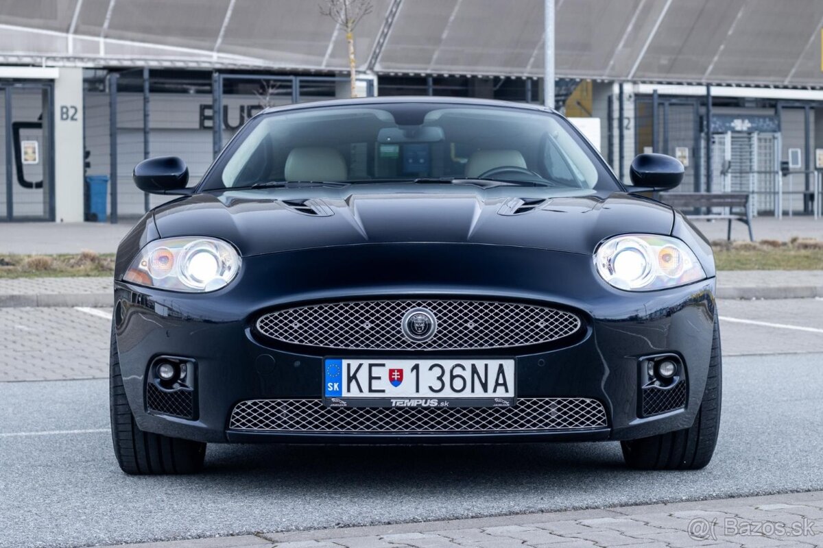 Jaguar XKR 4.2 Coupé 306kW A6, (2007) - 2
