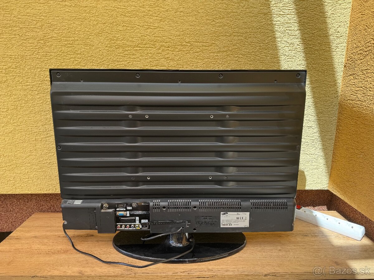 Televízor Samsung 32” Uhlopriečka - 2