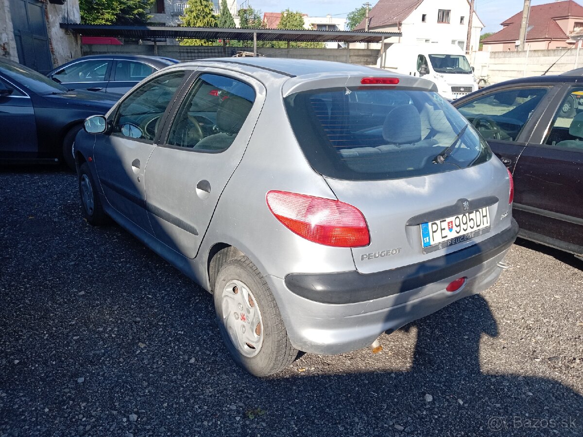 Peugeot 206 1.4 benzin - 2
