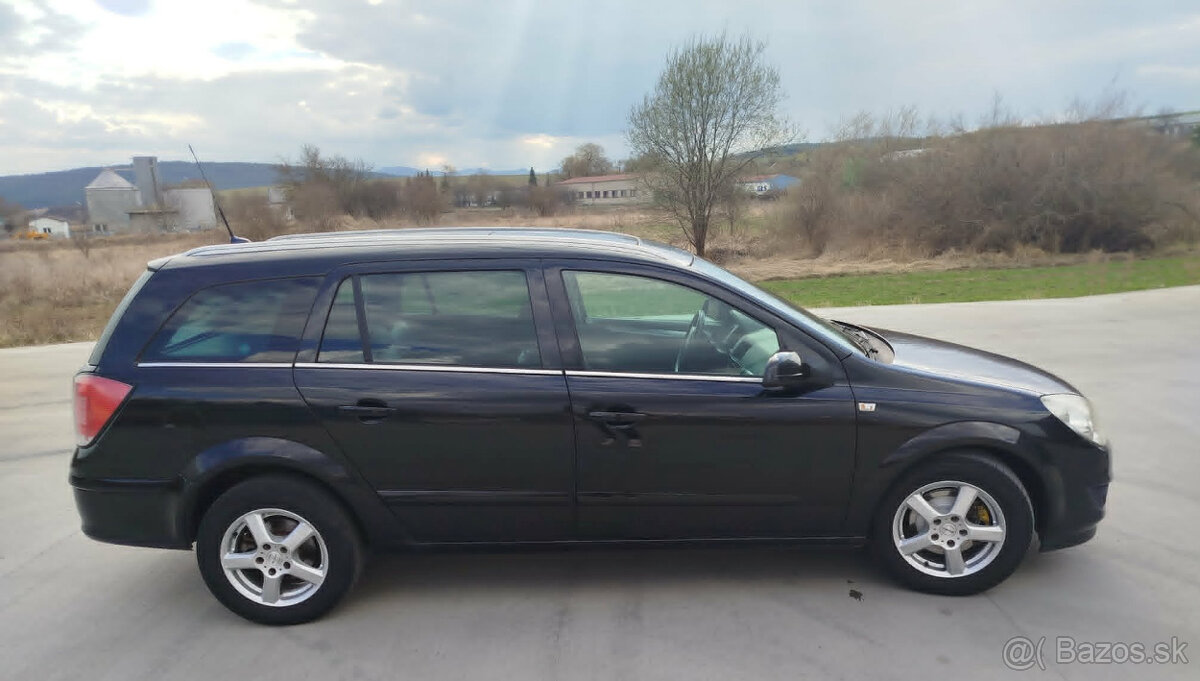 Predám diely Opel Astra H 1.7 CDTi - 2