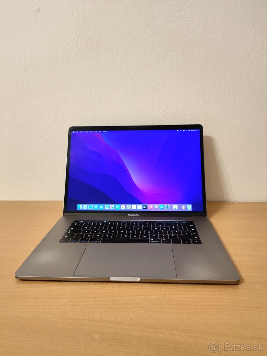 MacBook Pro 15 2017 | i7 • 16GB • 256GB 💶 - 2